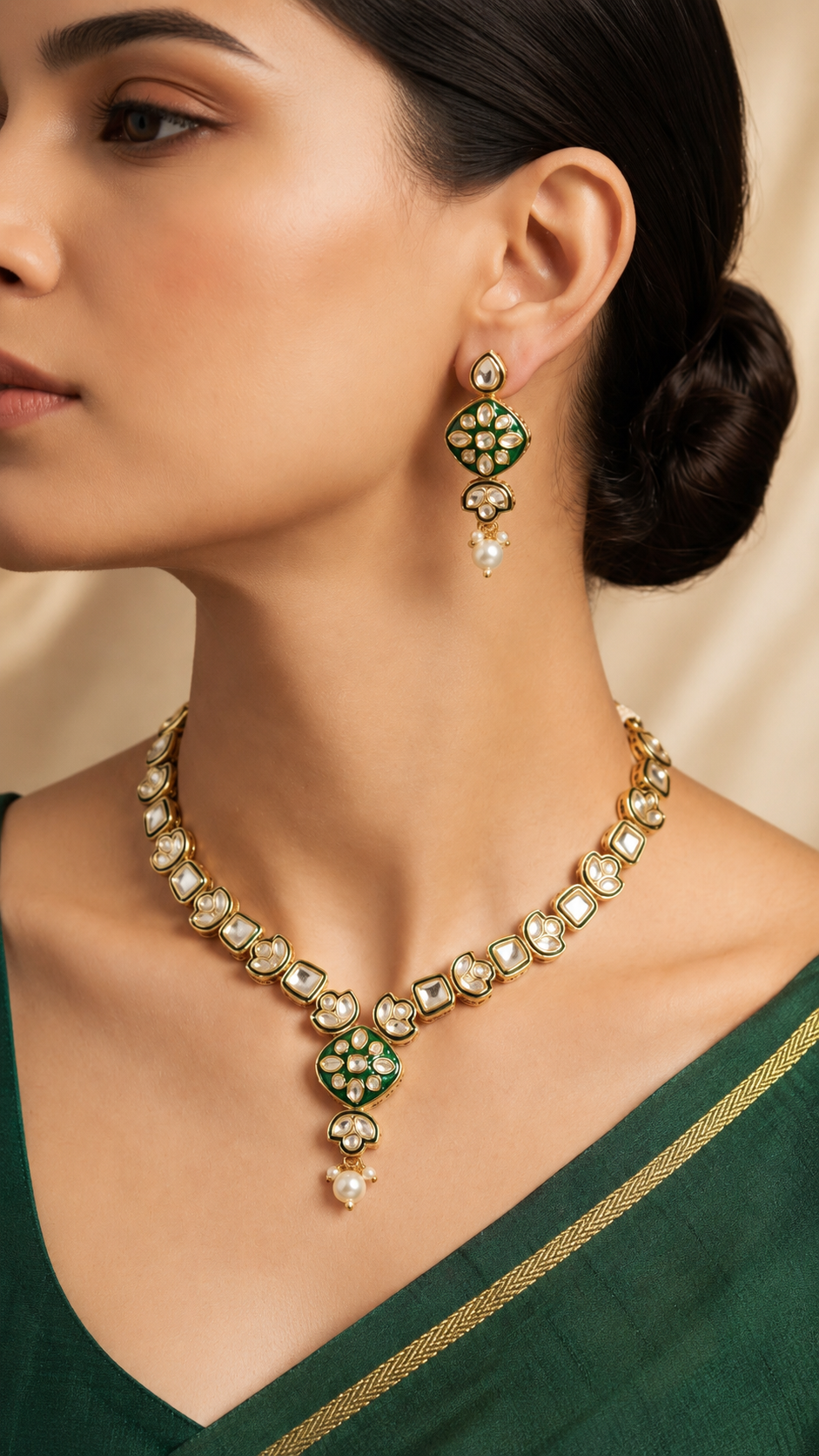 Luna Luxe™ Emerald Crystal Statement Necklace & Earrings Set