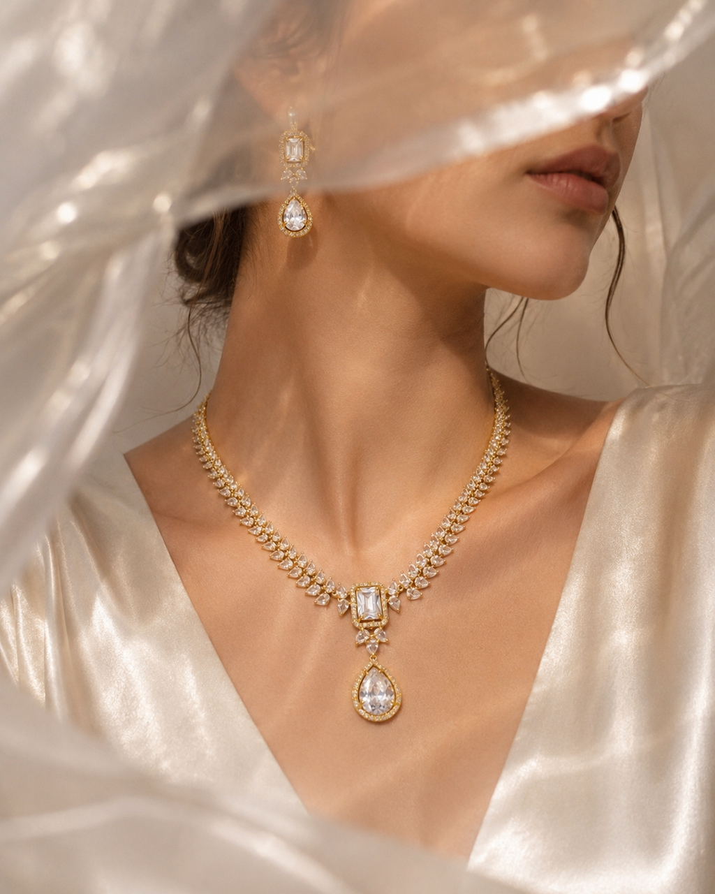 Luna Luxe™ Royal Diamond Crystal Bridal Necklace & Earrings Set