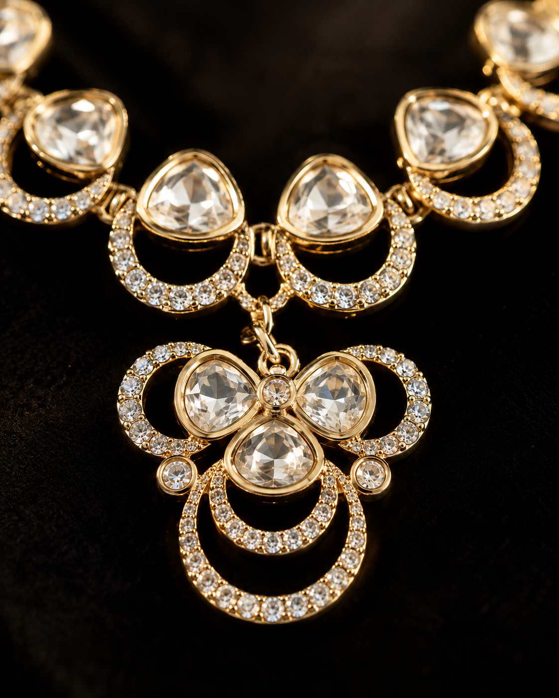 Luna Luxe™ Gold Heart Crystal Necklace & Earrings Set